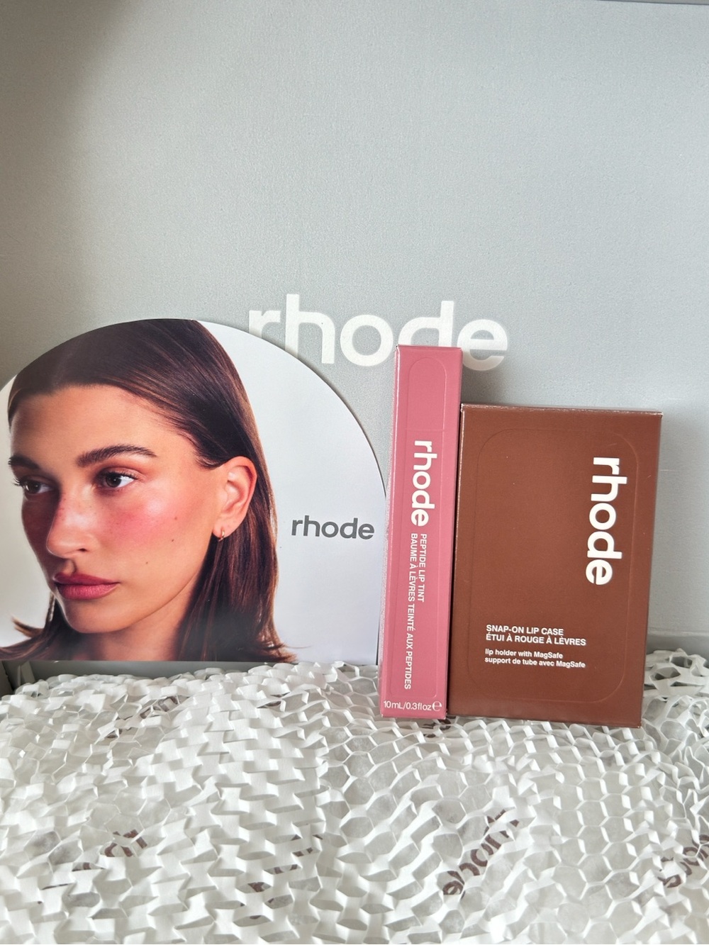 RHODE limited edition Snap-On Lip Case in Bronze + peptide lip tint in Salty tan